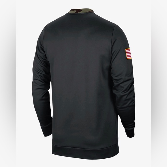 Nike men’s Kentucky wildcat camo sweatshirt. I have two of them small and medium - Picture 3 of 5